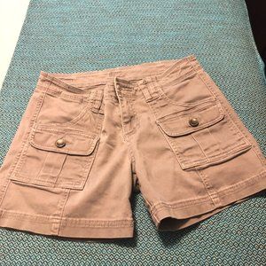 Kut from the Kloth gray shorts